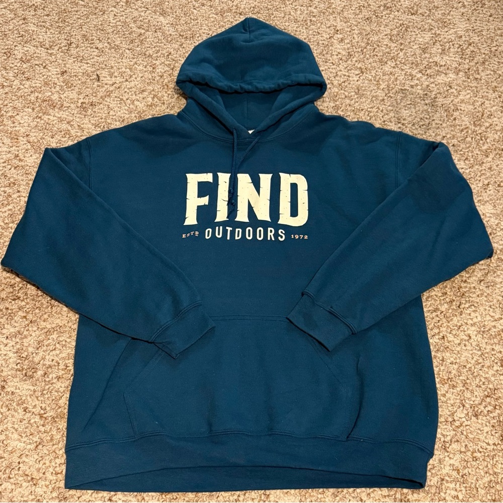 Gildan Hoodie in EUC ‘Find Outdoors’ Men’s Size Lg
